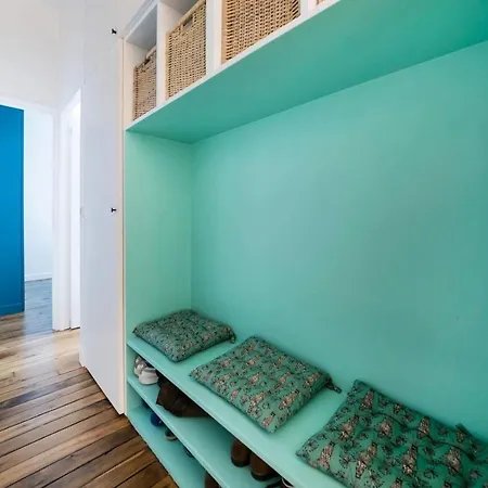 Charming Family In By Guestready * Parigi