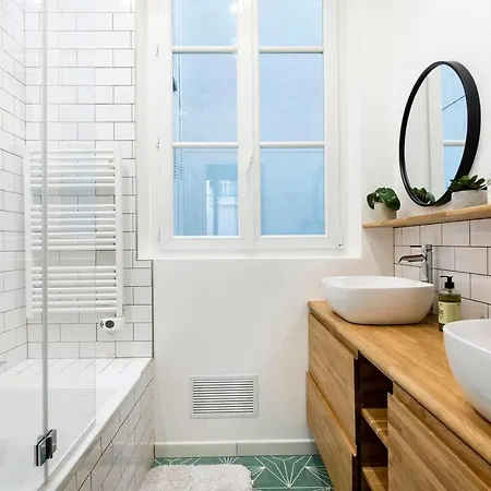 Appartamento Charming Family In By Guestready *